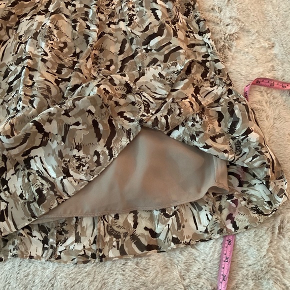 Jones New York ~ Size 8 ~ Taupe/Brown Full Long Skirt - Picture 11 of 12